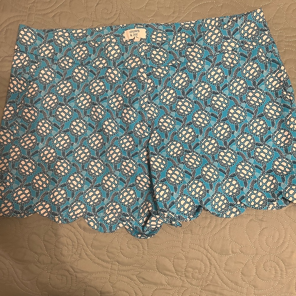 Women’s Crown and Ivy shorts. Size 12 like new